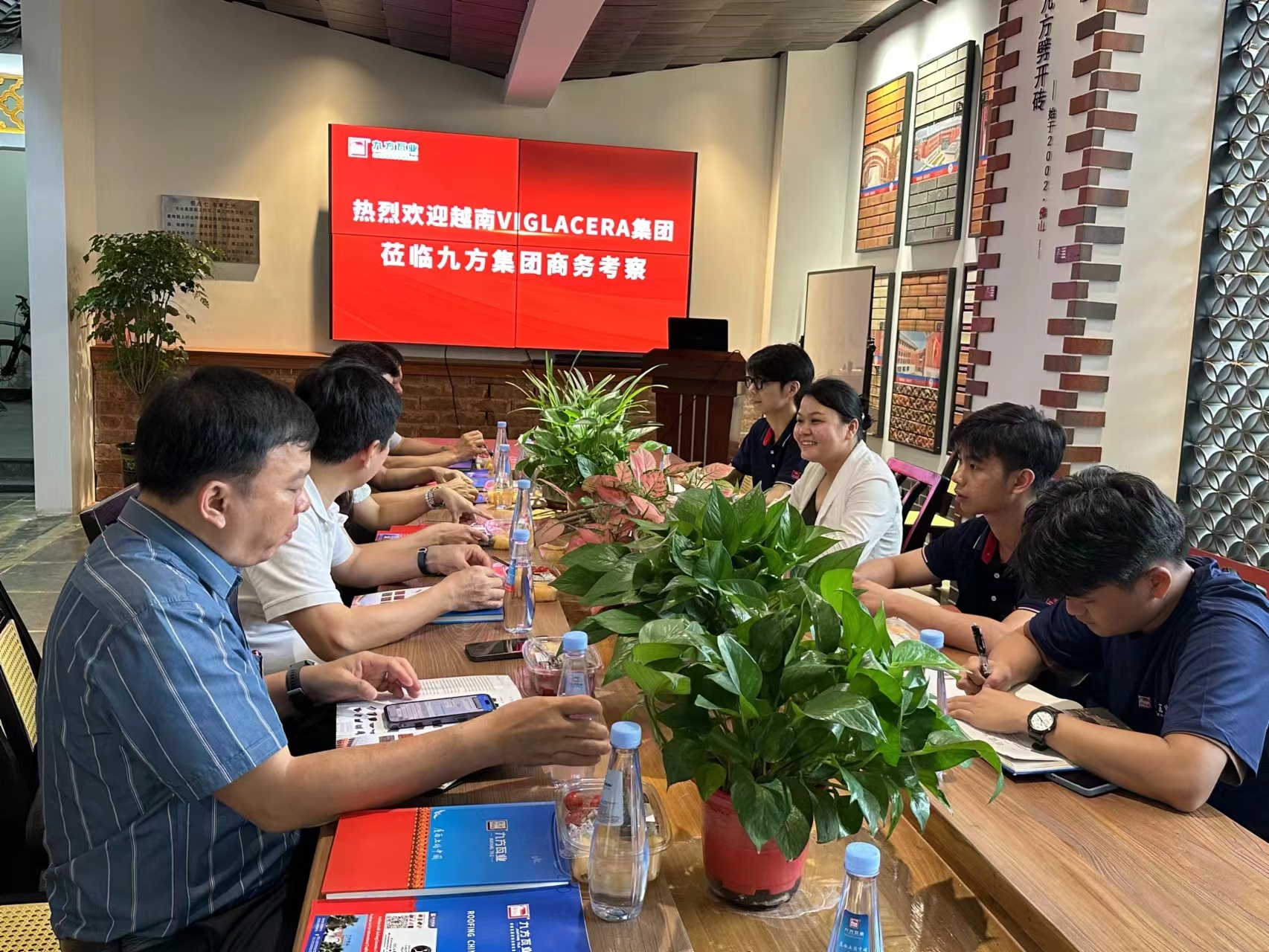 0033990威尼斯摘要2024第24期
